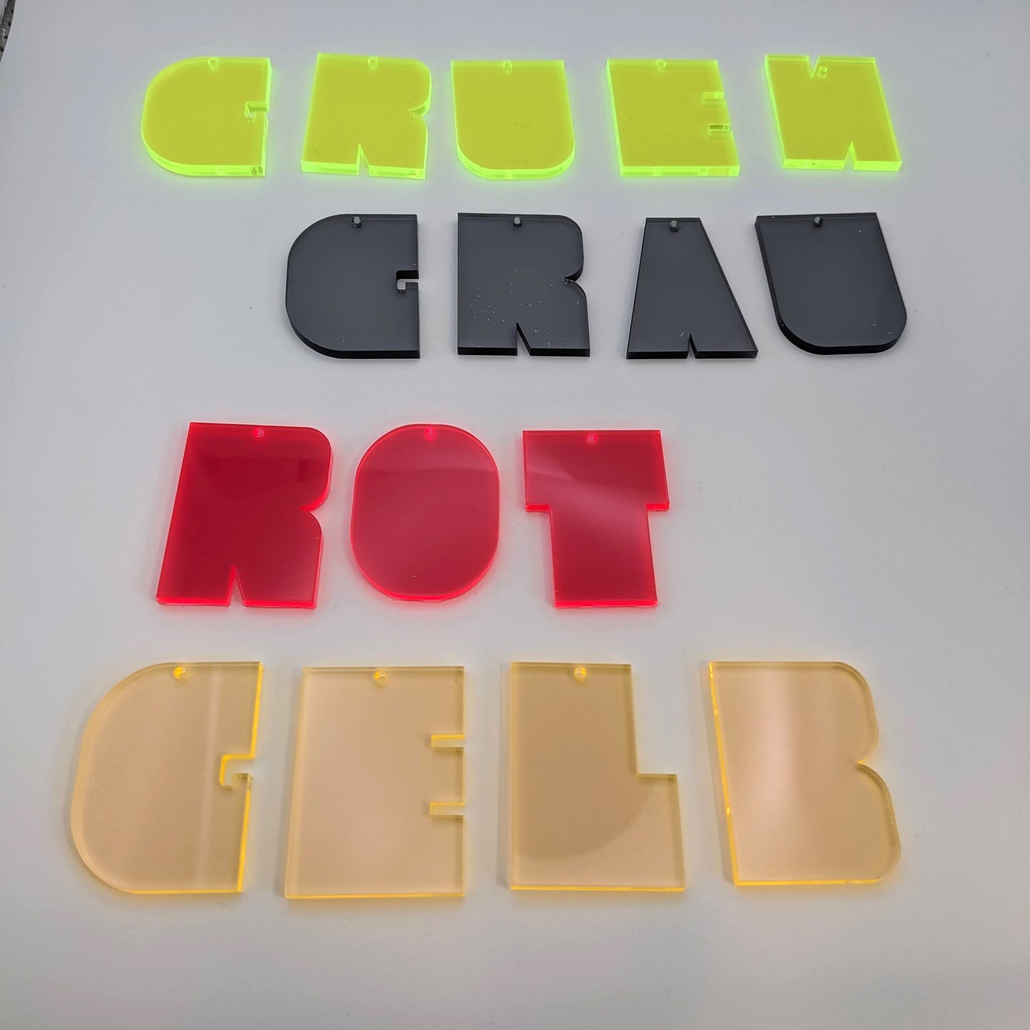 Acrylbuchstaben – DIY