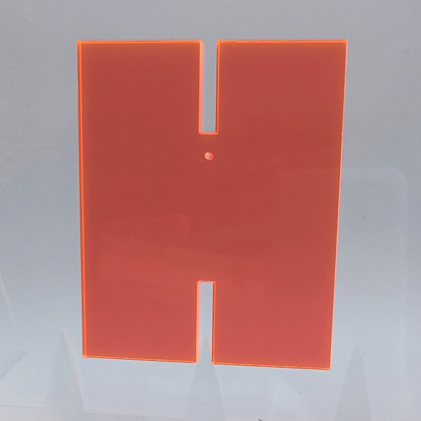 Acrylbuchstaben (6,7 cm x 8 cm) –Fluoreszierende oder neutrale Farben