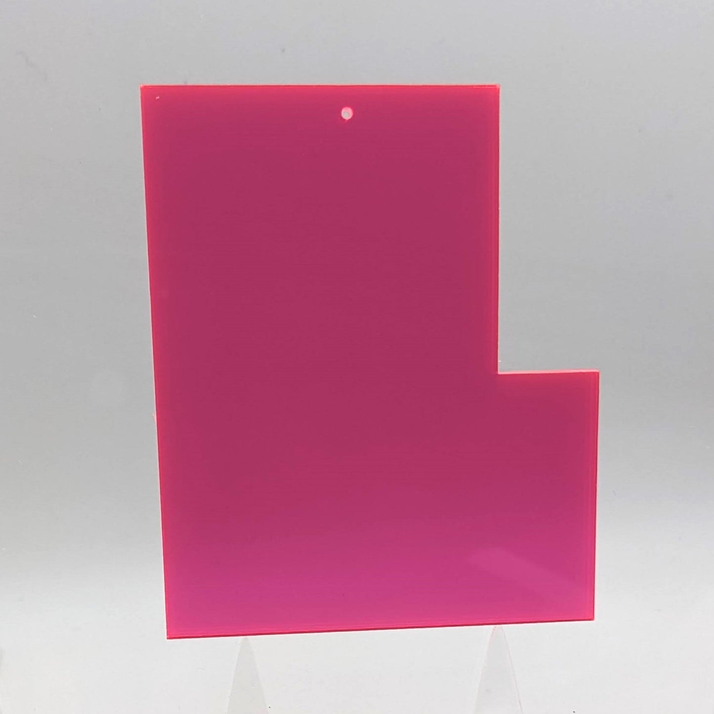 Acrylbuchstaben (6,7 cm x 8 cm) –Fluoreszierende oder neutrale Farben