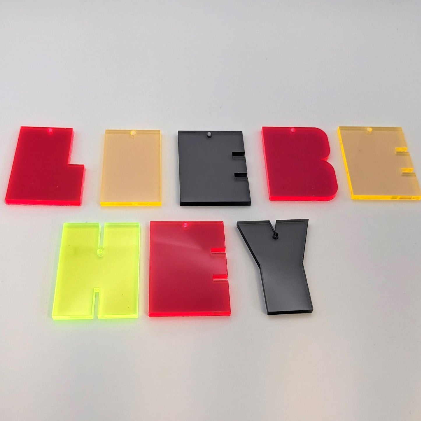 Acrylbuchstaben – DIY